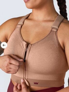 SheFit Front-Zip Low Impact Sports Bra